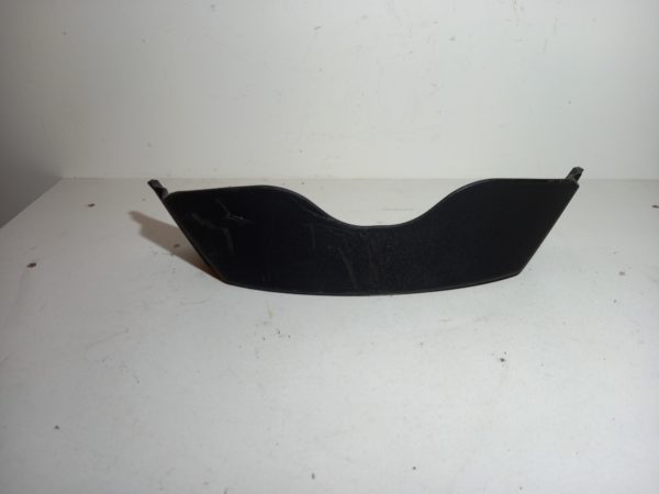 cache plastique boite a gants piaggio zip 50cc