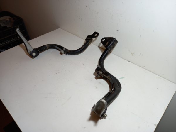 support de cale pied piaggio typhoon – Image 3