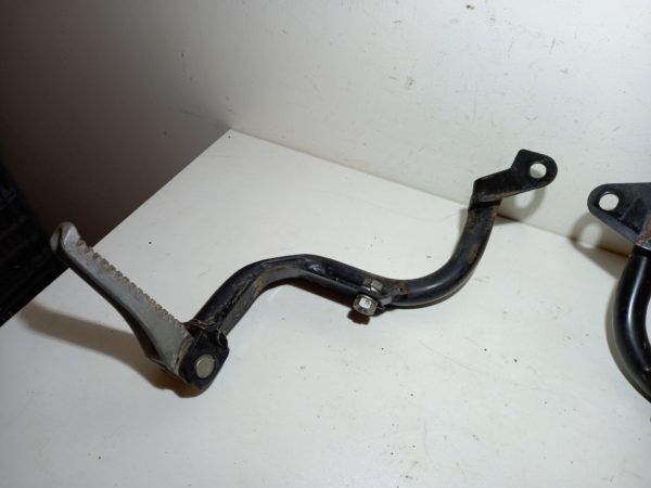 support de cale pied piaggio typhoon – Image 4