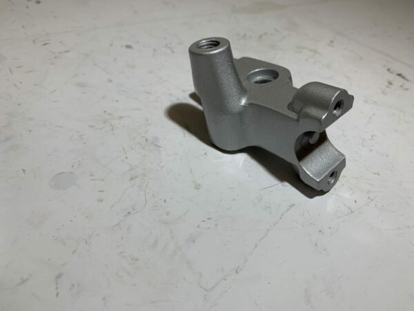 support de levier d'embrayage kymco sector 125 – Image 2