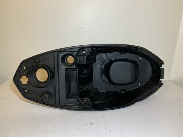 coffre de selle Peugeot kisbee et streetzone – Image 4