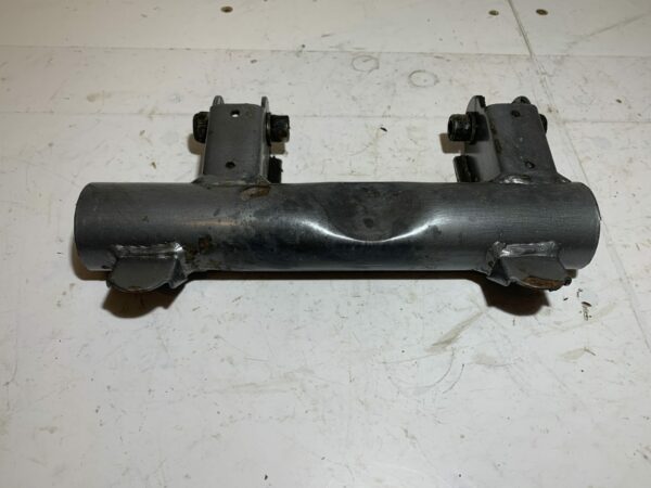 support moteur derbi atlantis – Image 3