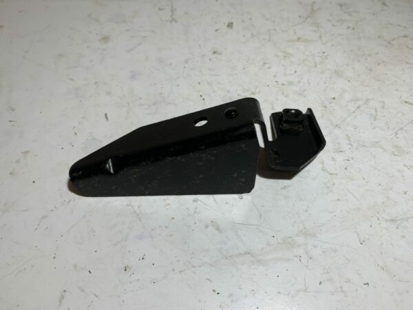 support carénage sous selle droit Peugeot kisbee – Image 3