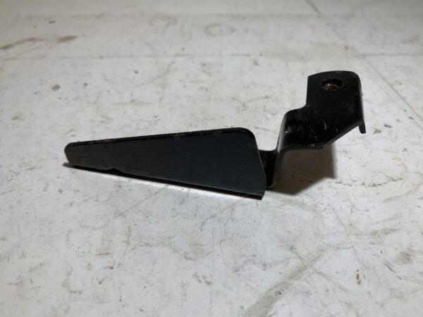 support carénage sous selle Peugeot kisbee – Image 2