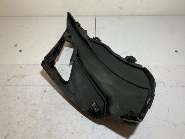 cache repose pied gauche aprilia sr motard – Image 4