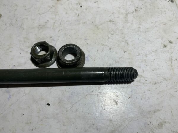axe de roue sym orbit 3 – Image 3