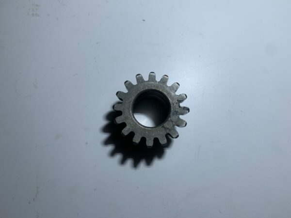 pignon vilebrequin pompe à huile Peugeot kisbee 4T