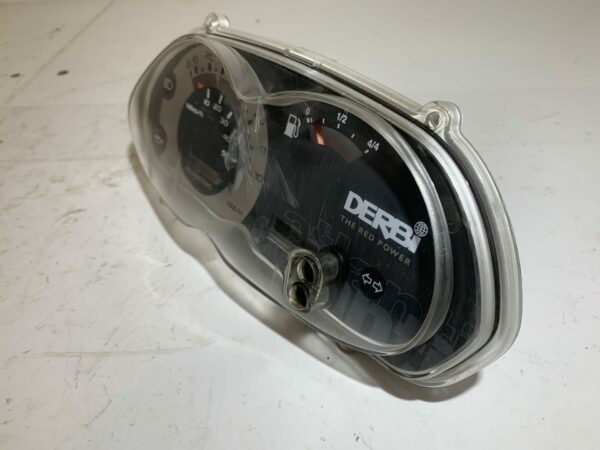 compteur de vitesse derbi atlantis red bullet – Image 3
