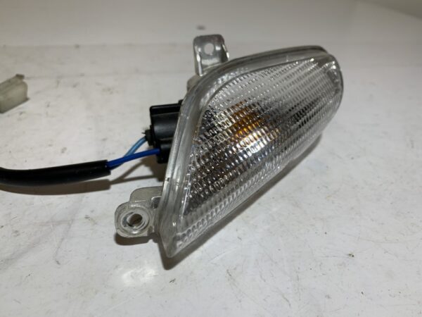 clignotant avant gauche aprilia sr motard / typhoon – Image 5