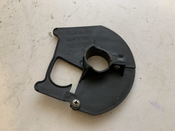 fermeture inférieur museau aprilia sr 50 ditech – Image 4