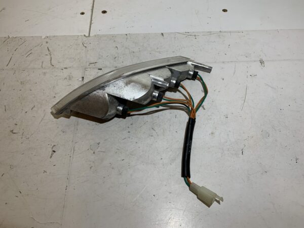 clignotant avant droit Peugeot vivacity 3 new – Image 5