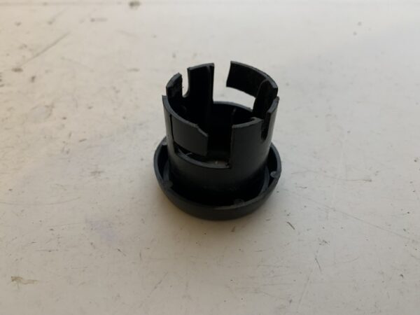 capuchon de contacteur a clé mbk nitro / booster – Image 3