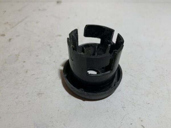capuchon de contacteur a clé mbk nitro / booster – Image 4