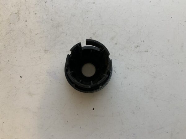capuchon de contacteur a clé mbk nitro / booster – Image 4