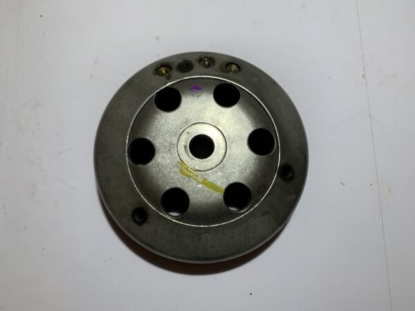 cloche d'embrayage Peugeot elystar