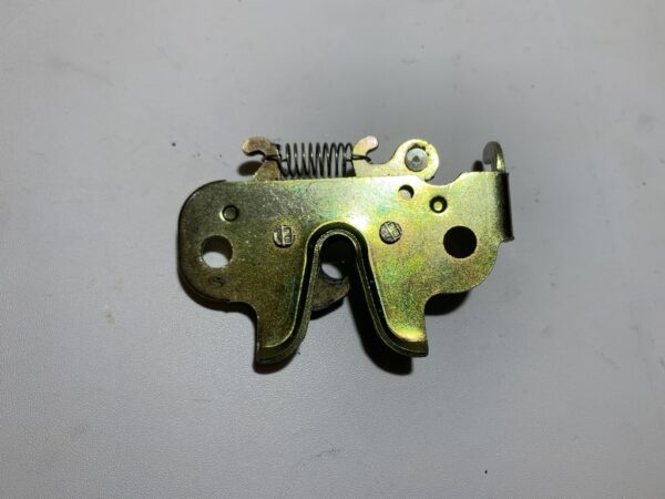 serrure de coffre Peugeot kisbee – Image 3