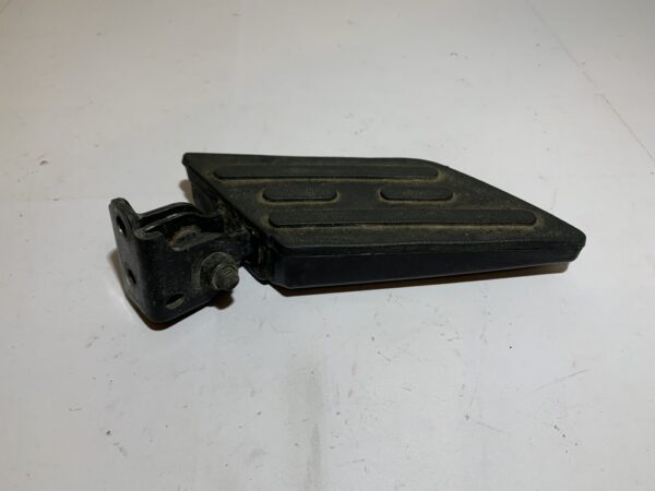 repose pied droit Peugeot kisbee – Image 3