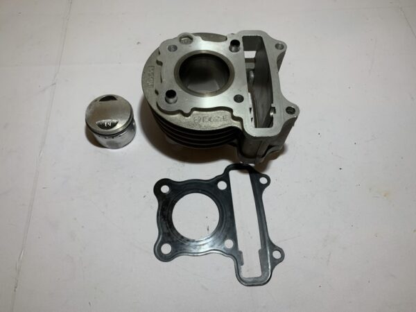 cylindre scooter chinois gy6 139qmb