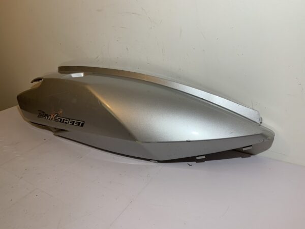 carénage arrière droit kymco dink street 125 – Image 3