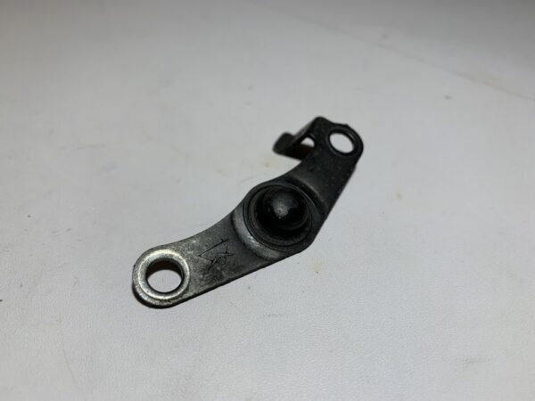 patte de fixation de démarreur mbk nitro – Image 2