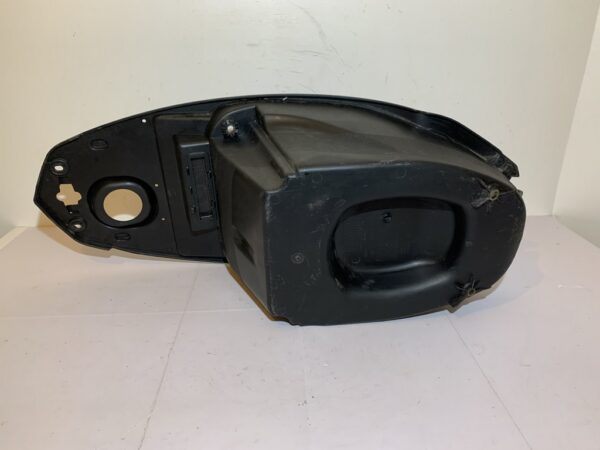 coffre de selle Peugeot kisbee 4t – Image 7