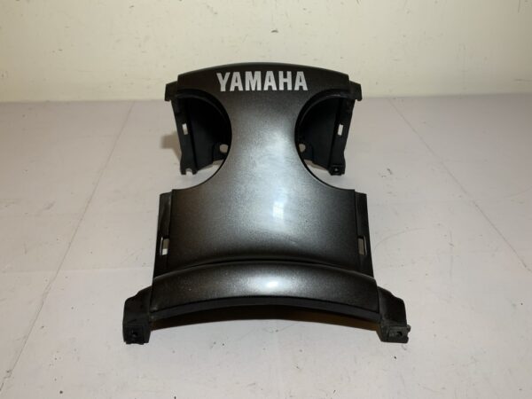 carénage jonction arrière yamaha majesty 125 – Image 3