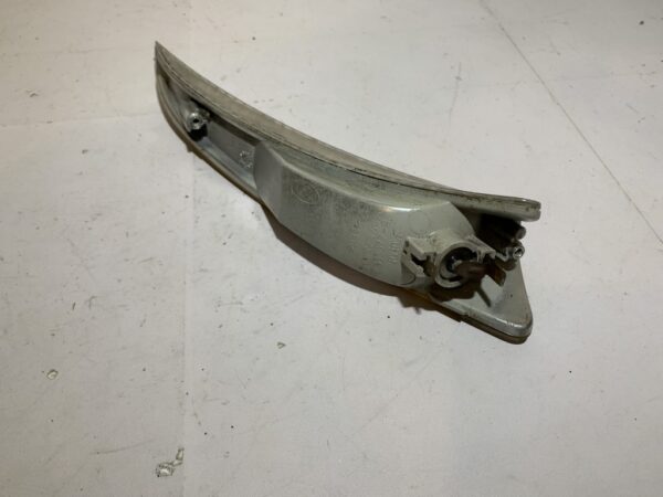 clignotant avant gauche Peugeot jet force – Image 4