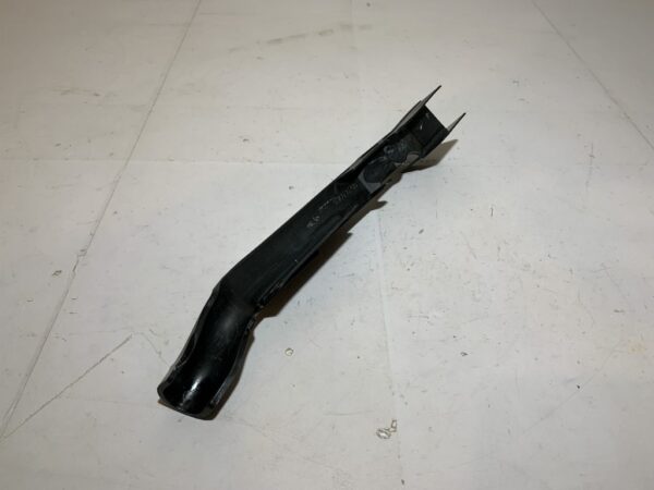 plastique droit berceau Peugeot jet force – Image 2