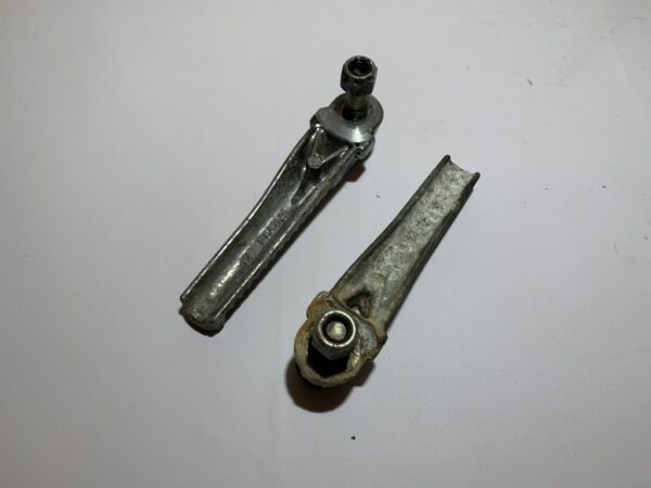cale pied passager Peugeot jet force – Image 4