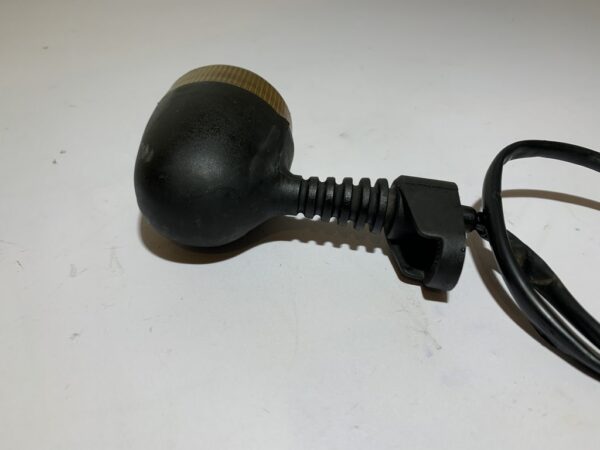 clignotant arrière droit mbk nitro – Image 5