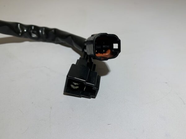régulateur de tension suzuki gsxf 650 – Image 5