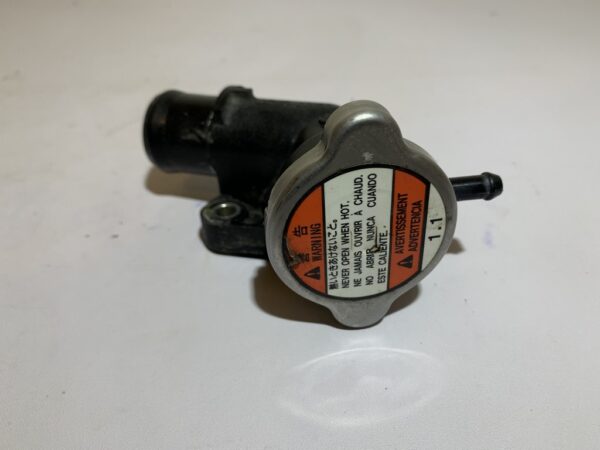 bouchon connexion radiateur de calorstat suzuki gsxf 650 – Image 4
