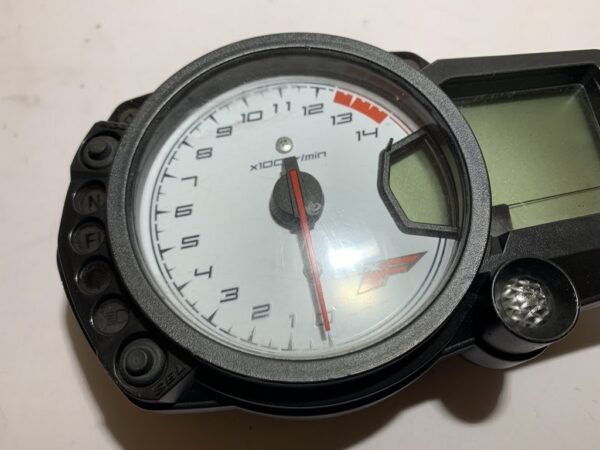 compteur suzuki gsxf 650 – Image 5