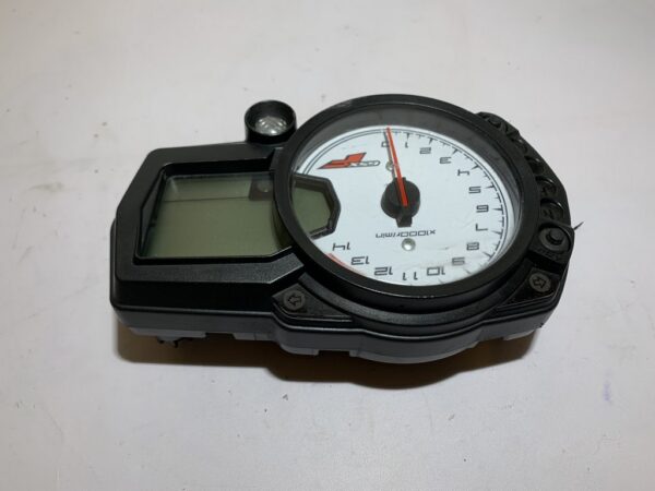 compteur suzuki gsxf 650 – Image 8