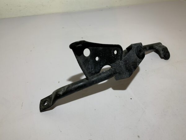 support carénage flanc avant gauche suzuki gsxf 650 – Image 3