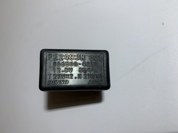 relais clignotant suzuki gsxf 650 – Image 3