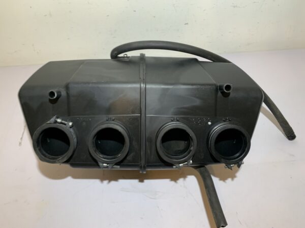 boite à air suzuki gsxf 650 – Image 7