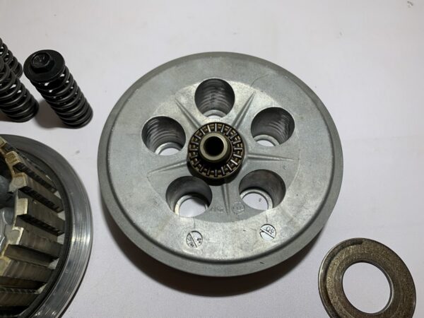 embrayage complet suzuki gsxf 650 – Image 9