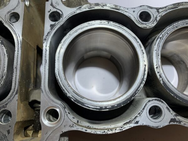 cylindre piston suzuki gsxf 650 – Image 4