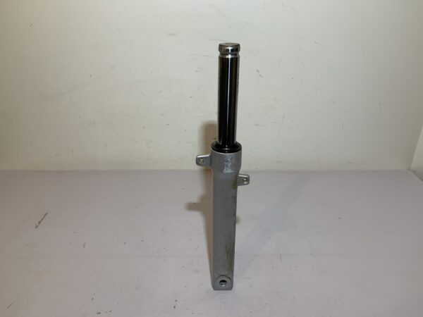 tube de fourche droit Peugeot kisbee