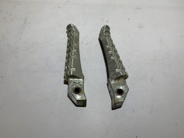 repose pied passager yamaha dt 50 – Image 3