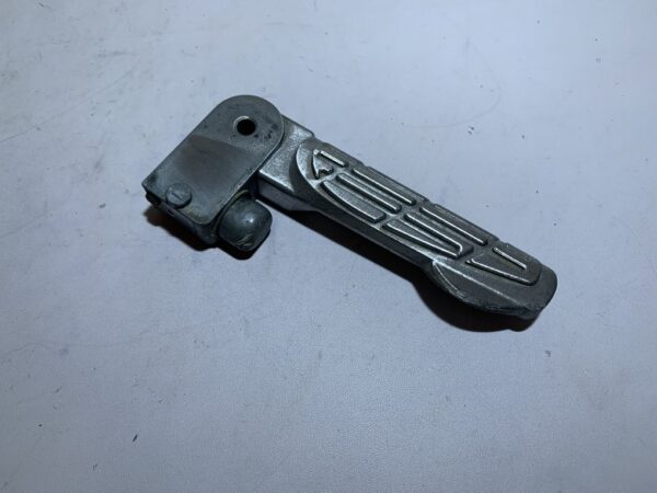 repose pied passager gauche kymco like – Image 3