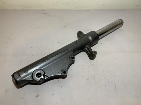 tube de fourche droit yamaha xmax 125 – Image 8