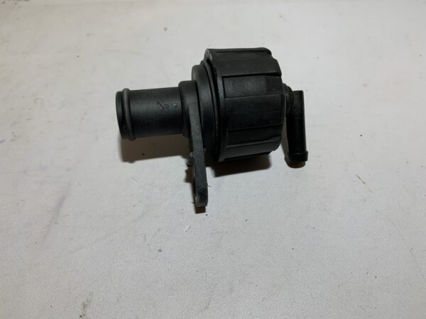 bouchon de radiateur yamaha xmax 125 – Image 3