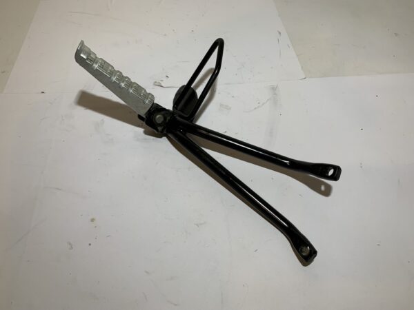 repose pied passager droit yamaha tzr 50 – Image 2