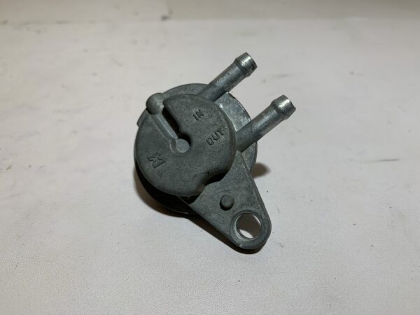 robinet dépression essence piaggio zip 2t – Image 4