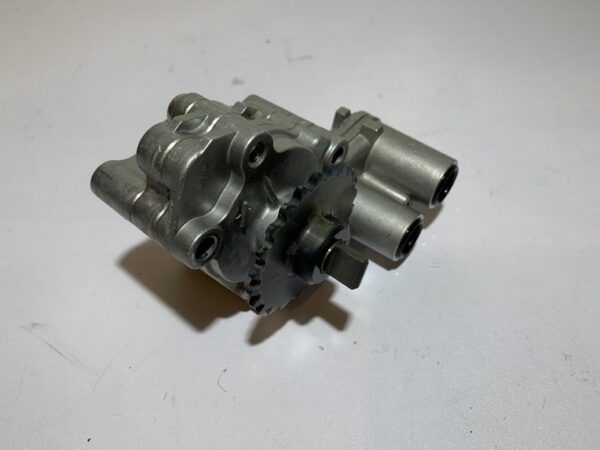 pompe à huile yamaha tmax 530 (2012 - 2016) – Image 2