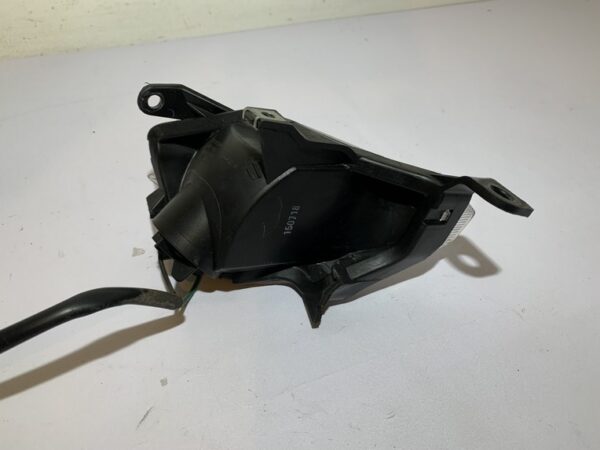 clignotant arrière droit yamaha tmax 530 (2012 - 2016) – Image 4