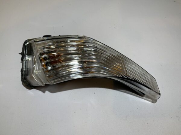 clignotant avant droit yamaha tmax 530 (2012 - 2016) – Image 2