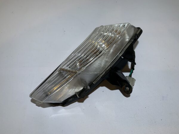 clignotant avant droit yamaha tmax 530 (2012 - 2016) – Image 3